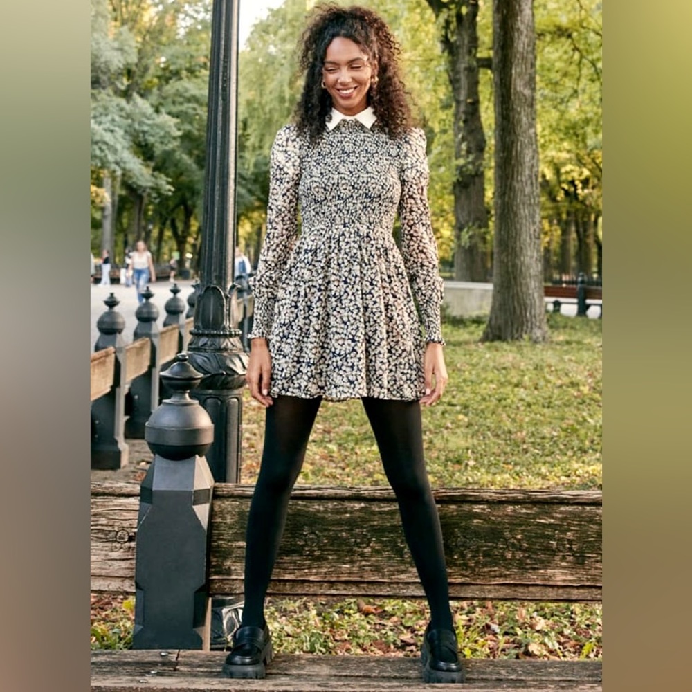 Lulu’s Forever Navy Blue Floral Print Smocked Skater Dress New NoTag Long Sleeve